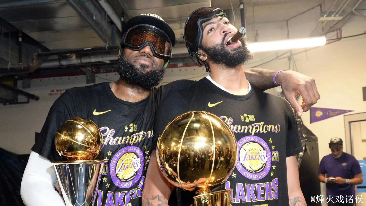 浓眉36+16詹姆斯16分 湖人战胜森林狼取得赛季首胜