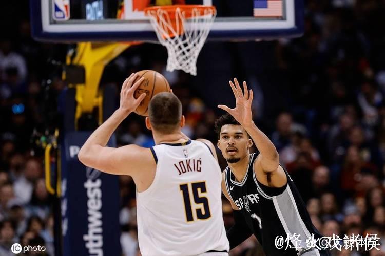 文班35+18完胜约基奇41+18 马刺力克掘金 国王击败灰熊